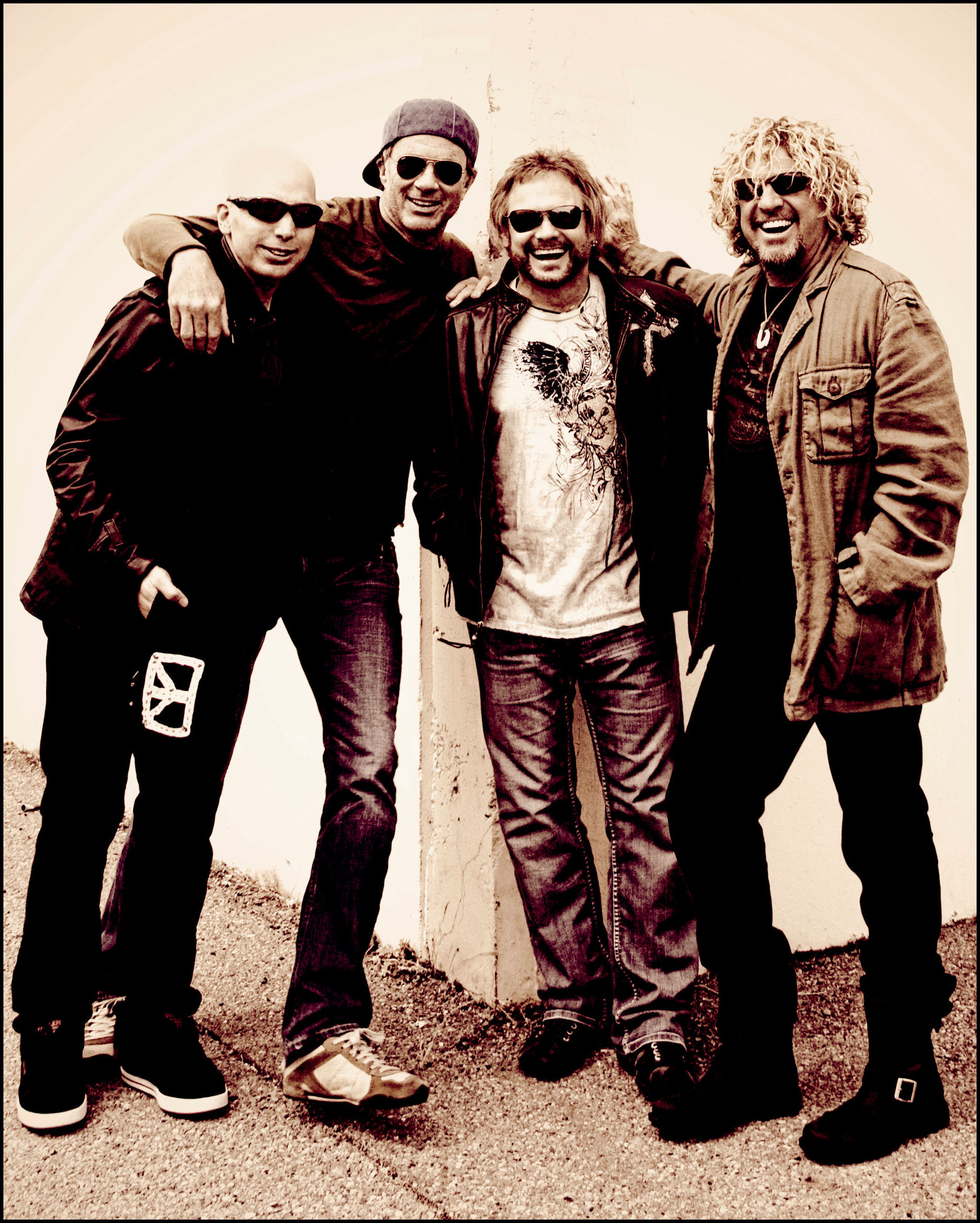 Shakenstir » Chickenfoot Get Your Buzz On!