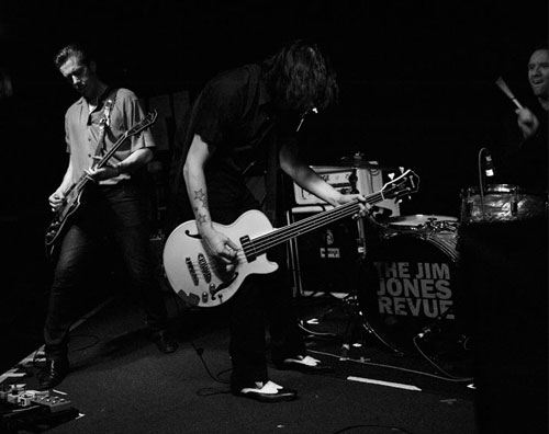 jjrevue-1 jjrevue-1